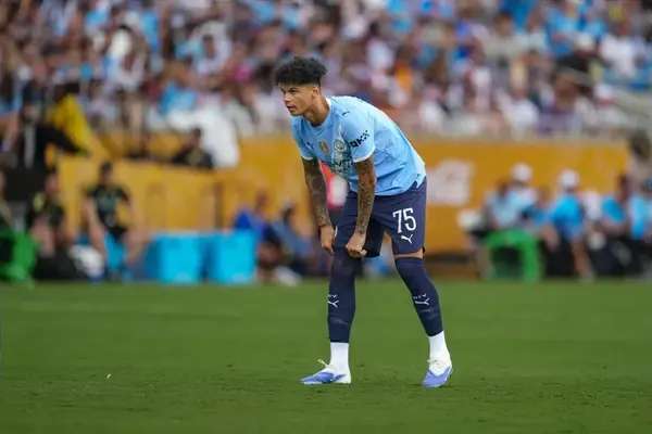 德甲英超多队「强烈关注」曼城新星尼科·奥赖利